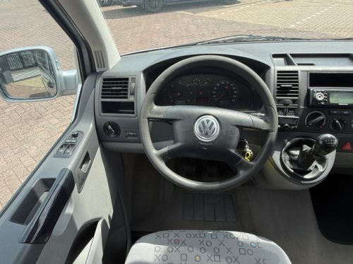 Volkswagen transporter van conversion TDI 131 hp original NL car NAP logical air conditioning cruise control pop-top roof 2 berths towbar photo: 18