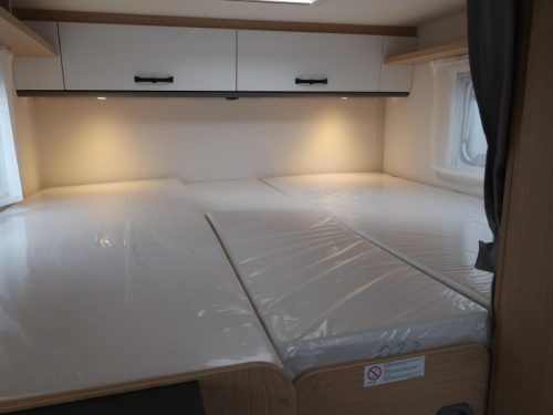Sunlight Adventure Edition V66 COMPACT/SINGLE BEDS photo: 7