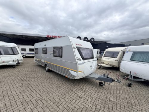 Dethleffs Camper Lifestyle 590 S Lit central Airco tente