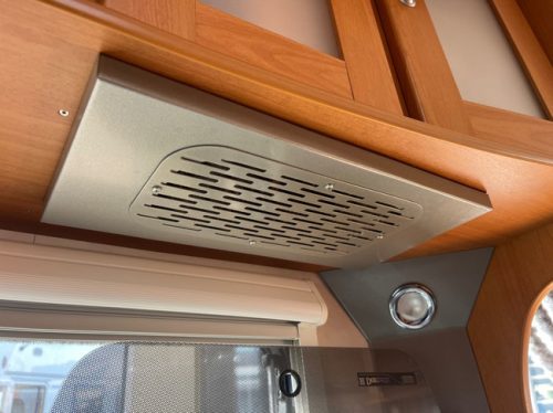 Dethleffs Beduin Emotion 495 Mover Awning Fully equipped and holiday-ready photo: 13