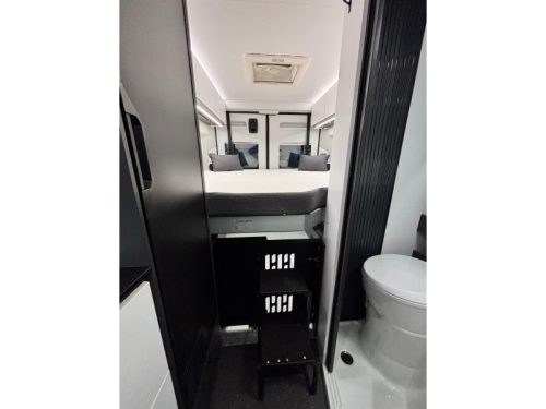Adria Twin Sports 640 SGX Techo elevable + Autom 180 CV 43H foto: 15