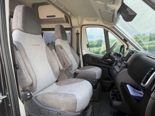 Weinsberg CARABUS GREY 600 ME EDITION [FIRE] Foto: 9