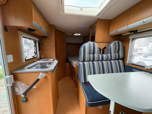 Dethleffs Globebus T 2 Airco,Fixed bed,Awning  photo: 16