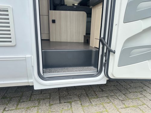SUN LIVING S-SERIES S 75SC photo: 32
