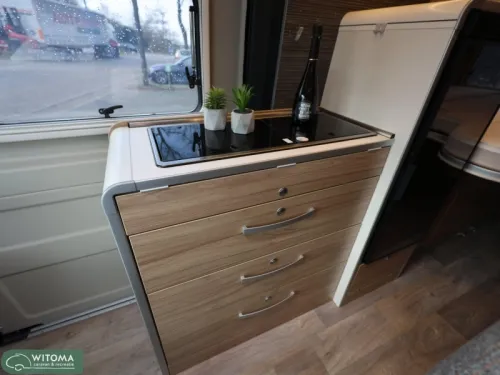 Hymer Yellowstone 640 automaat!  Foto: 11