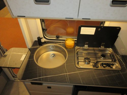 Eriba Touring Silver Edition 542 210 Breit/Einzelbetten!! Foto: 6