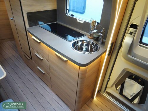 Knaus Sudwind Black Selection 540 FDK 3 Stapelbetten 2027 Foto: 12