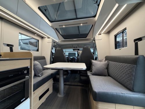 Adria Coral Plus 670 DL LEVEL/LITHIUM/WECHSELRICHTER Foto: 5