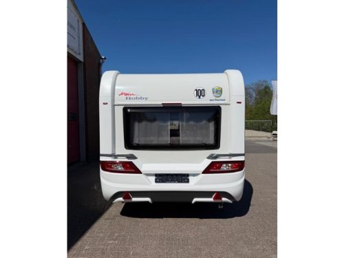 Hobby De Luxe 540 UL Incl. Mover and Awning photo: 3
