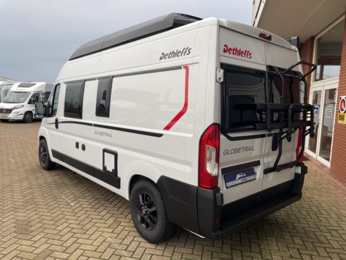 Dethleffs Globetrail 600 600 Hubdach 4 Personen Foto: 5