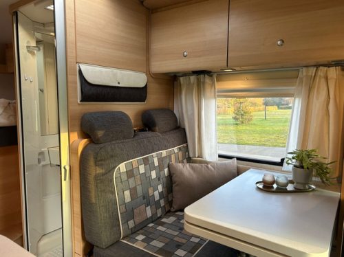 Knaus Van TI 550 MD Fiat Ducato 2.3 130 HP Semi-integrated Motorhome Like New photo: 5