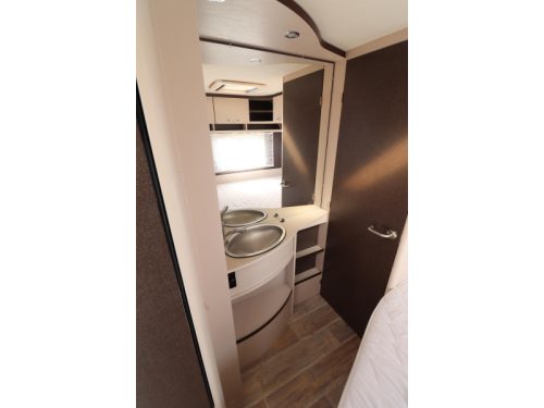 Dethleffs C'Go 495 FR Rangierhilfe/ Markise/ Frontfenster Foto: 8