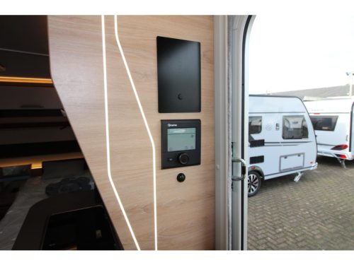 Knaus Sudwind Black Selection 500 EU Single beds & round seating! photo: 22
