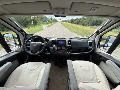 Pilote P 746 GJ photo: 19