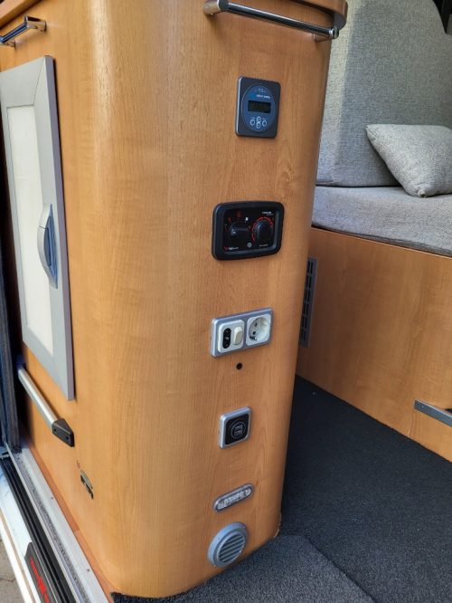 Karmann Davis 590 photo: 19
