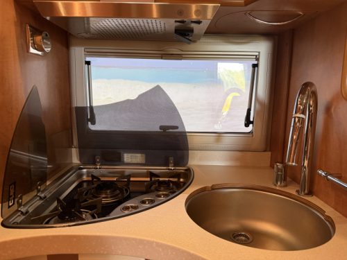 Carthago Chic C-Line T 5.0 QB French bed 5.0 180hp photo: 10