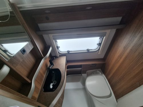 Eriba Touring 430 Legend Foto: 11