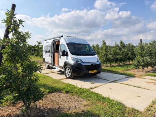 P&ouml;ssl SUMMIT 640 Lithium/Solar/VanSwing/Bearlock/All-Season/Gasalarm/Duocontr./Awning photo: 5