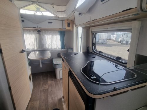 Eriba Touring 542 Urban photo: 16