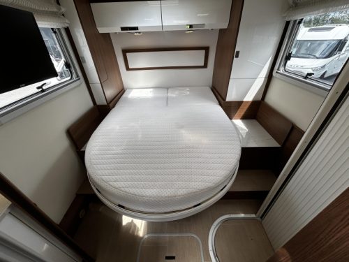 B&uuml;rstner Elegance 695 G Queensbed/Automatic/2016! photo: 10