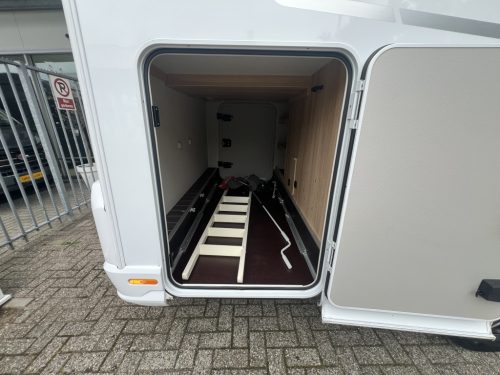 Knaus Sky Wave 650 MEG SINGLE BEDS+POP-TOP ROOF 9-SPEED AUTOMATIC photo: 8