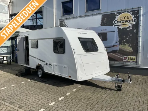 Weinsberg CaraLife 470 QDK BUNK BED-AIR CONDITIONING-LIGHTWEIGHT.