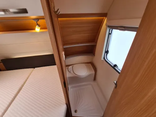 Knaus Sudwind Silver Selection 450 FU photo: 9