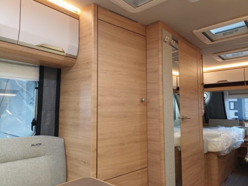 Knaus Sudwind Black Selection 500 EU photo: 3