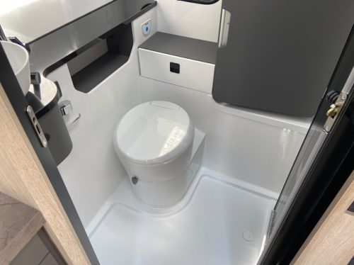 Hobby De Luxe 460 SFf photo: 16