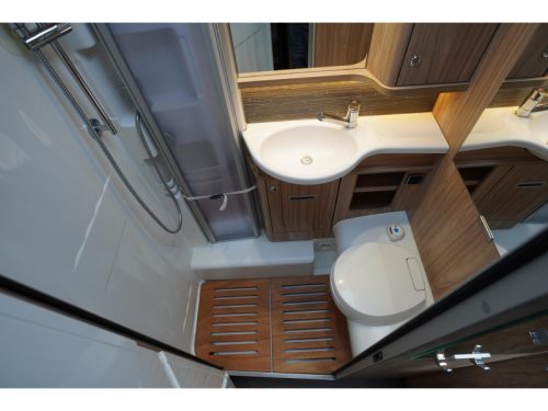 Hymer Exsis-T 588 Automaat | Dachklimaanlage | NAP Foto: 11