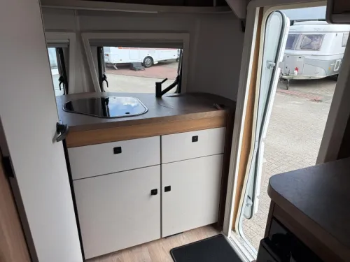 Eriba Touring 420 Legend mover awning photo: 11
