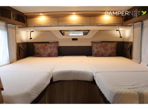 Knaus Sky Ti 700 MEG 140pk 2.3 Multijet | Levelsysteem | Dakairco | Lengtebedden | Luifel | Zonnepaneel | Gescheiden douche | Bearlock foto: 20