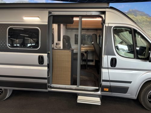 Adria Twin 640 SLB 60 Years / 180pk Automatik Foto: 7