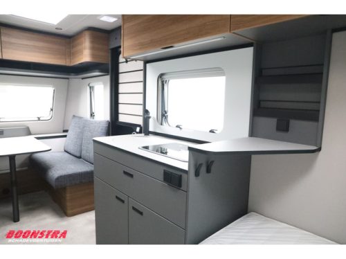 Eriba Novaline 442 Awning Floor heating LMV Single beds Dinette photo: 12
