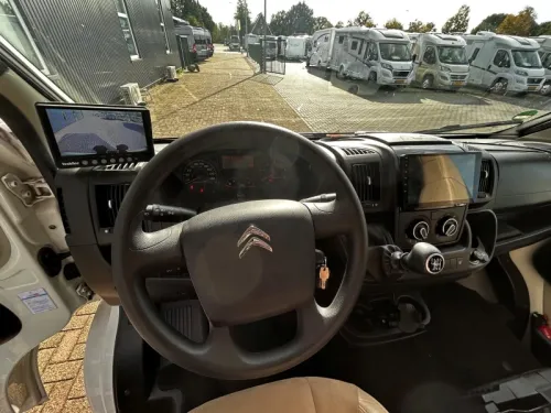 Adria Matrix Axess 670 SL Fahrradtr&auml;ger, Solarmodul  Foto: 6