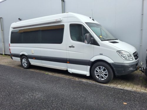 Mercedes-Benz SPRINTER 2.2 cdi Auto. L&Auml;NGSBETTEN Foto: 3