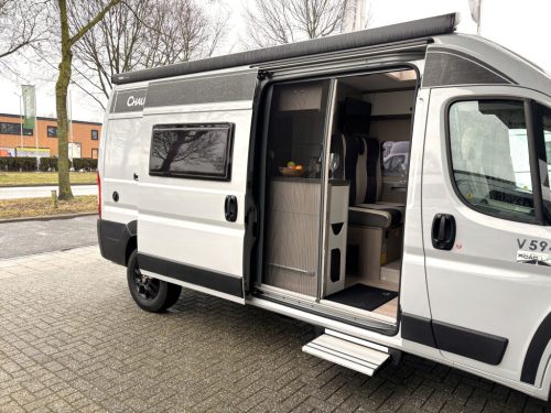 Chausson V594 Roadline CAMA TRANSVERSAL FIAT8 SUSPENSI&Oacute;N NEUM&Aacute;TICA 5.99M foto: 4
