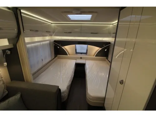 Hobby Excellent 460 SL Einzelbetten! Foto: 7