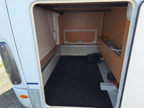 B&uuml;rstner Elegance 690 I 205CM BED-LPG+ZONNEPANEEL foto: 7