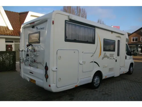 Benimar Perseo 560 Single beds, XXL Garage photo: 1