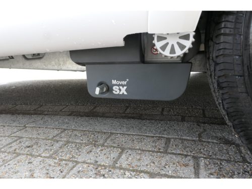 Hobby De Luxe 460 LU Einzelbetten Rangierhilfe und Vorzelt Foto: 5