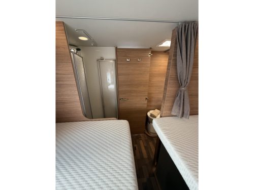 Weinsberg CaraSuite 700 ME Automatic! 180 hp! photo: 17
