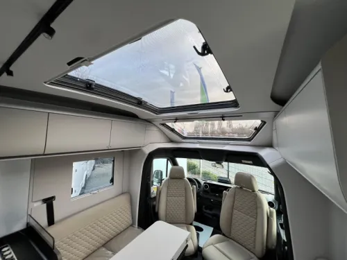 Adria Coral Supreme MB 670 DL LEDER/DAKAIRCONDITIONING Foto: 4