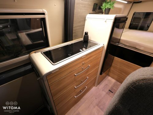 Hymer Grand Canyon S 600 Hubdach | Off Grid Foto: 9