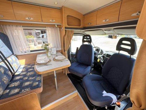 Homecar P 561 Motorairco Franz&ouml;sisches Bett Foto: 13