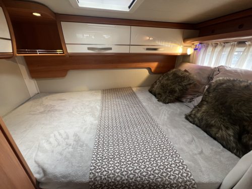 Hymer Exsis-I 504 EX LIT TRANVERSAL+LIT RELEVABLE AUTOMATIQUE EURO6 CLIM DE TOIT photo : 2
