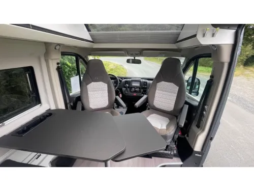 Adria Twin Supreme 640 SGX Automatik-Solar-Anh&auml;ngerkupplung-NAV Foto: 9