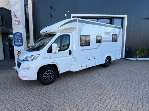 Laika Kosmo 212 Nivelliersystem Queensbett 7m Foto: 5