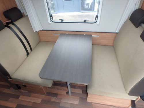 Weinsberg CaraHome 700 DG photo: 8