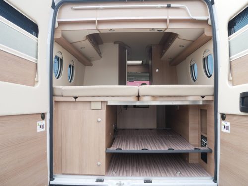 Carthago Malibu Van 640 LE, 9-Speed Automatic, Busbiker, MaxxFan photo: 18